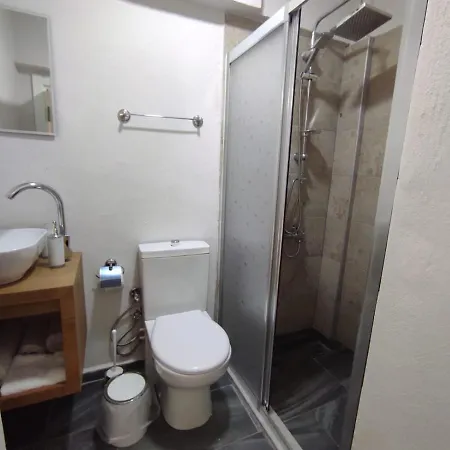 1989 Sebat Homestay szállás *